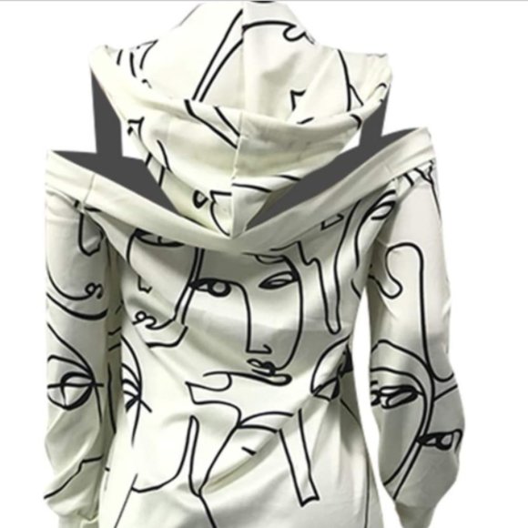 Vintage Style Graphic Top - Picture 4 of 5